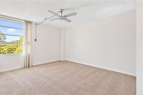 20400 W Country Club Drive 609, Aventura FL - photo 11 of 30