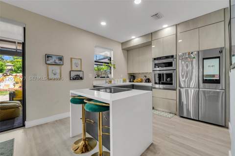 3309 W 91st Ter, Hialeah FL - photo 11 of 56