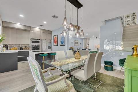 3309 W 91st Ter, Hialeah FL - photo 13 of 56