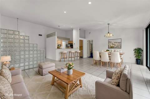 3807 Alcantara Ave A-77, Doral FL - photo 6 of 43