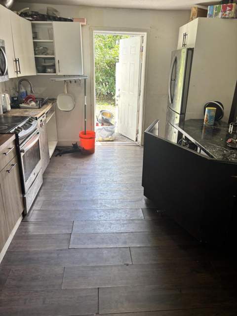 2126 NW 92nd Street, Miami FL - photo 6 of 13