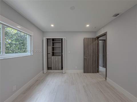 20405 NE 22nd Pl, Miami FL - photo 14 of 35