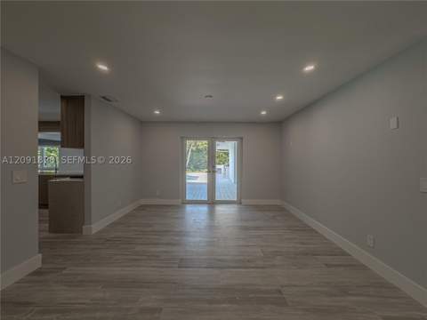 20405 NE 22nd Pl, Miami FL - photo 6 of 35