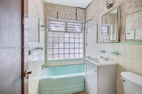 340 NW 128th St, North Miami FL - photo 20 of 26