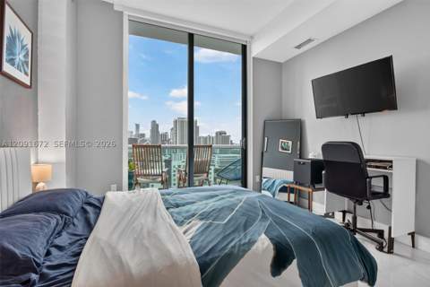 333 NE 24 st Ph12, Miami FL - photo 17 of 55