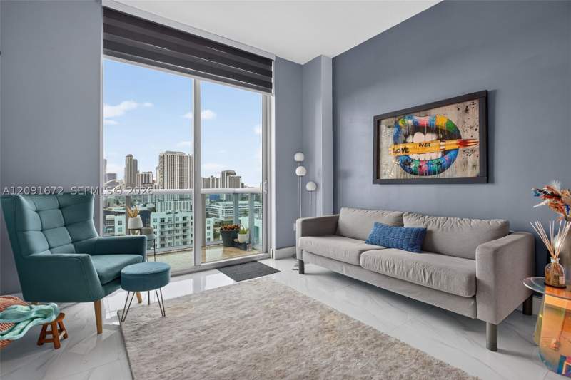 2 bedroom Condominium at 333 NE 24 st Ph12, Gallery Art Condo, Miami — photo 4
