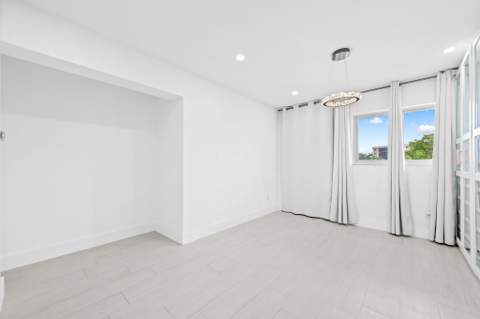 877 NE 195th Street 422, Miami FL - photo 13 of 19