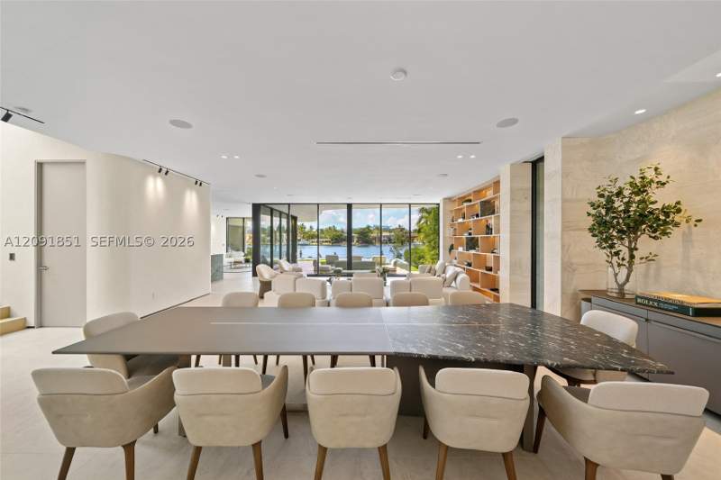 6 bedroom SingleFamilyResidence at 80 S Hibiscus Dr, Hibiscus Island, Miami Beach — photo 5