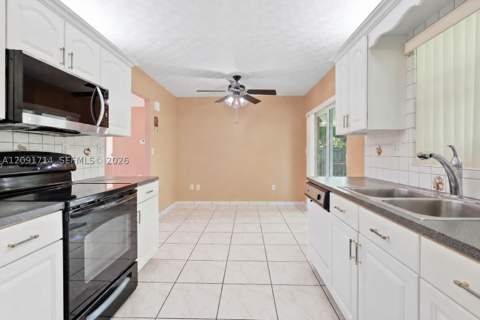 7200 SW 132nd Ave, Miami FL - photo 8 of 41