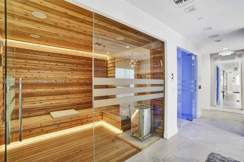 4775 Collins Ave 2207, Miami Beach FL - photo 23 of 71