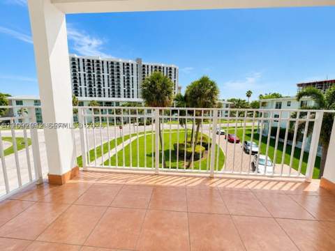 1631 NE 114th St 307, Miami FL - photo 13 of 40