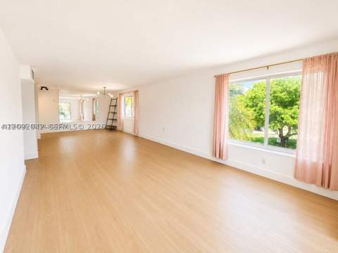 1631 NE 114th St 307, Miami FL - photo 9 of 40