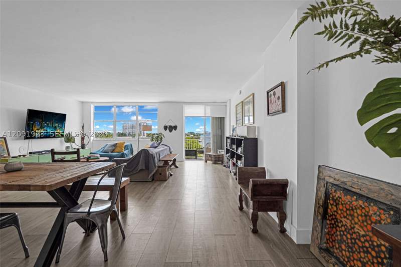 2 bedroom Condominium at 2100 Sans Souci Blvd C404, Bayview Towers Condo Sout, North Miami — photo 4