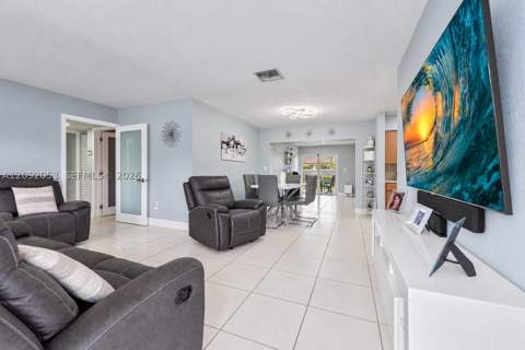 4870 NW 169th St, Miami Gardens FL - photo 9 of 40