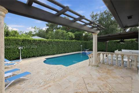 1550 Trevino Ave, Coral Gables FL - photo 11 of 45