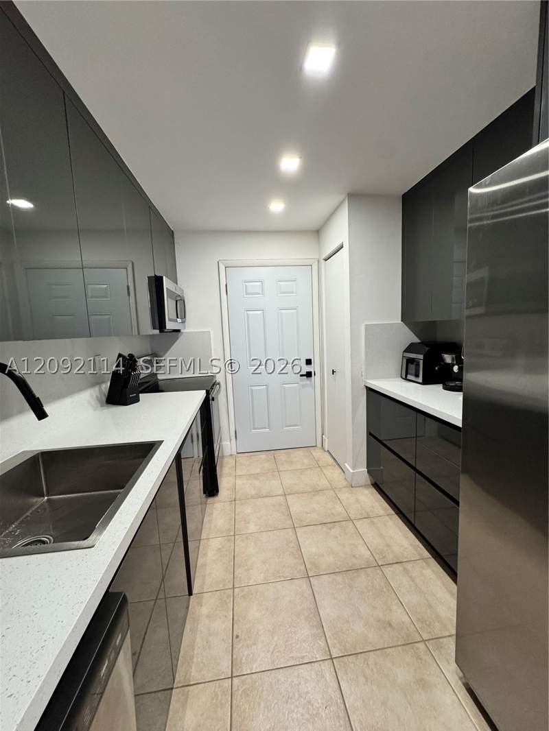 3 bedroom Condominium at 8650 SW 109th Ave 3-116, Courtyards At Kendall Con, Miami — photo 5