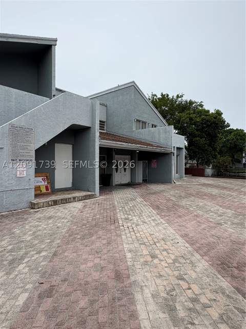 1725 W 60th St F202, Hialeah FL - photo 16 of 21