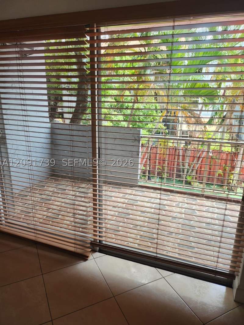 2 bedroom Condominium at 1725 W 60th St F202, Los Suenos Condo, Hialeah — photo 5