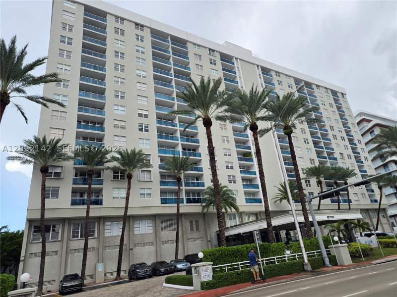 1 bedroom Condominium at 6770 Indian Creek Dr Tsr, Aquasol Condo, Miami Beach — photo 3