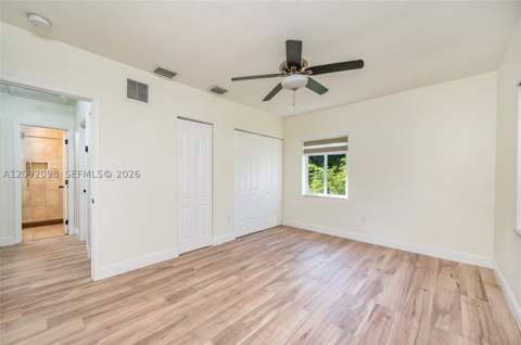 589 Miller Dr, Miami Springs FL - photo 11 of 32