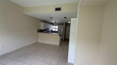 5712 W 25th Ct 5712, Hialeah FL - photo 10 of 24