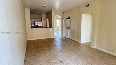 17650 NW 73rd Ave 104-18, Hialeah FL - photo 6 of 26