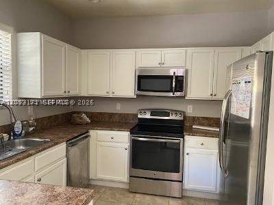 373 NE 37th Ave, Homestead FL - photo 6 of 15