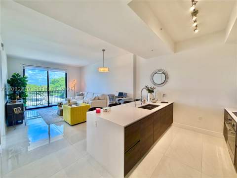 301 Altara Ave 418, Coral Gables FL - photo 10 of 28