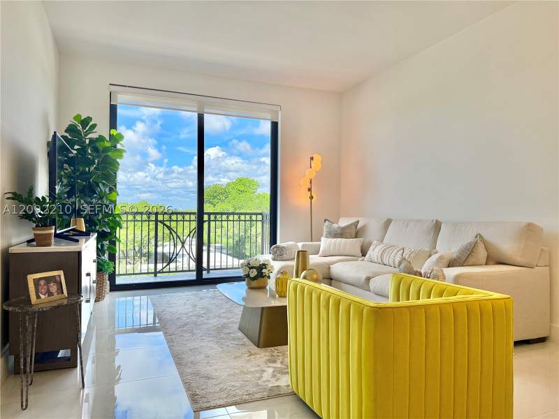 1 bedroom Condominium at 301 Altara Ave 418, Merrick Manor Condo, Coral Gables — photo 4