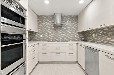 1542 NE Quayside Ter D2, Miami FL - photo 8 of 59