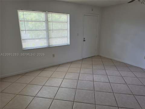 20210 NE 2nd Ave V30, Miami Gardens FL - photo 10 of 34