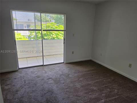 20210 NE 2nd Ave V30, Miami Gardens FL - photo 14 of 34