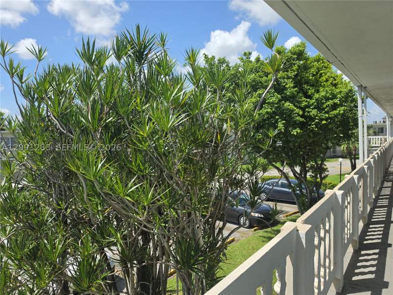 1 bedroom Condominium at 20210 NE 2nd Ave V30, Ro-Mont South Green Condo, Miami Gardens — photo 4