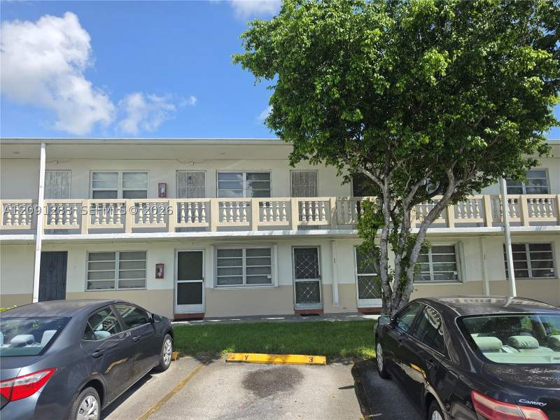 1 bedroom Condominium at 20210 NE 2nd Ave V30, Ro-Mont South Green Condo, Miami Gardens — photo 5