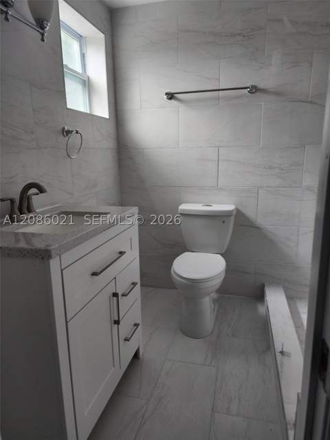 1250 NW 55th St, Miami FL - photo 10 of 14
