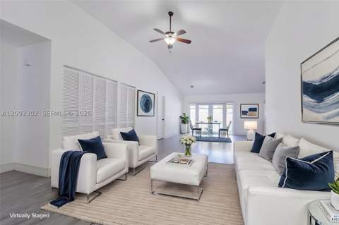 11389 SW 185th Ter, Miami FL - photo 14 of 47