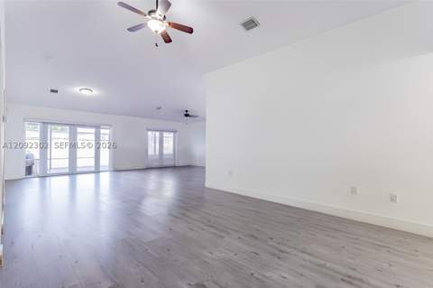 11389 SW 185th Ter, Miami FL - photo 19 of 47