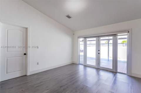 11389 SW 185th Ter, Miami FL - photo 20 of 47