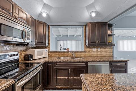 294 NW 134th Ct, Miami FL - photo 13 of 35