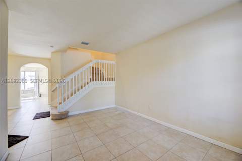 3316 W 91st Ter, Hialeah FL - photo 8 of 47