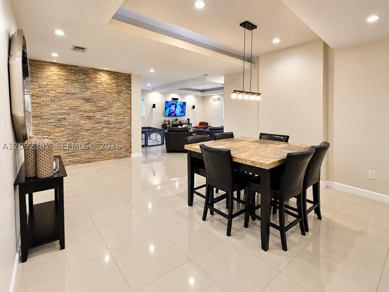 3 bedroom SingleFamilyResidence at 11312 SW 25 terr, california manors, Miami — photo 3