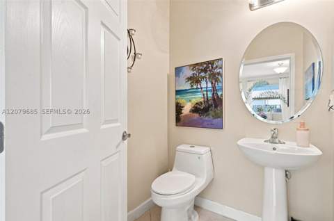 2466 NE 3rd Ct, Homestead FL - photo 10 of 38