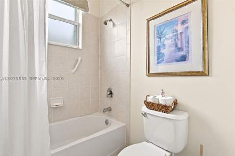 2466 NE 3rd Ct, Homestead FL - photo 23 of 38