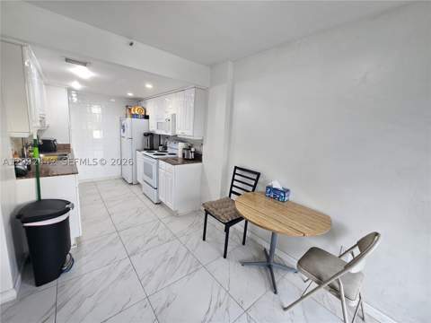 17600 N Bay Rd N302, Sunny Isles Beach FL - photo 6 of 13