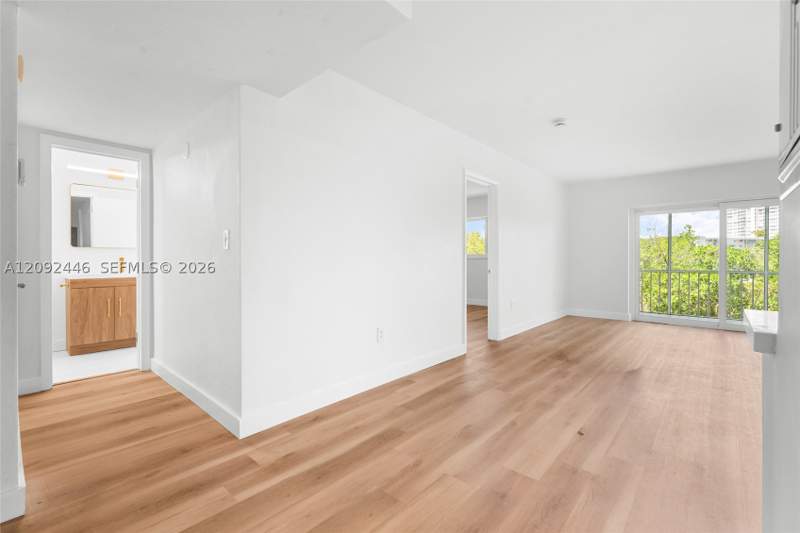 1 bedroom Condominium at 2929 Point East Dr A303, Point East One Condo-Bldg, Aventura — photo 4