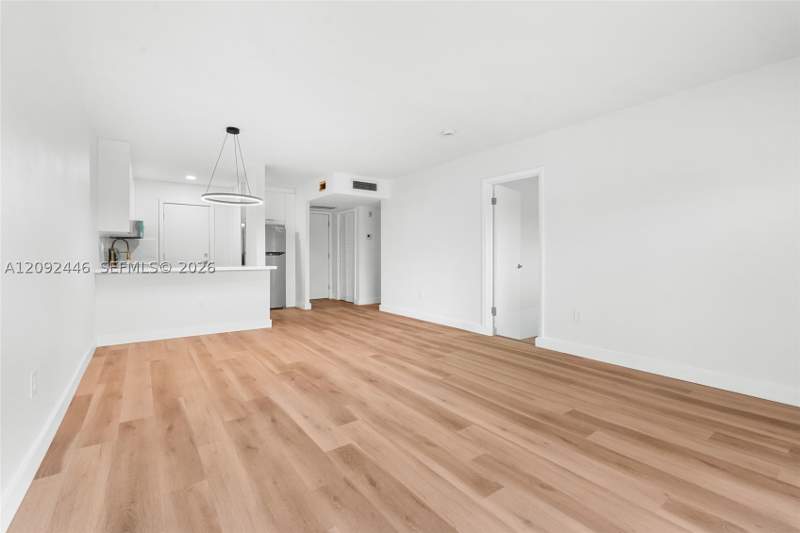 1 bedroom Condominium at 2929 Point East Dr A303, Point East One Condo-Bldg, Aventura — photo 5