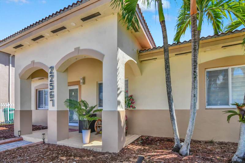 3 bedroom SingleFamilyResidence at 22567 SW 102nd Path, Herfa Sub, Cutler Bay — photo 5