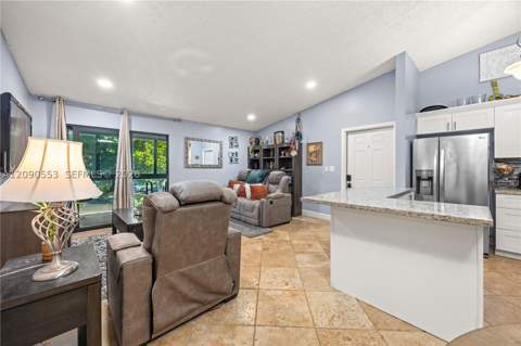 917 NE 199th St 204, Miami FL - photo 14 of 32