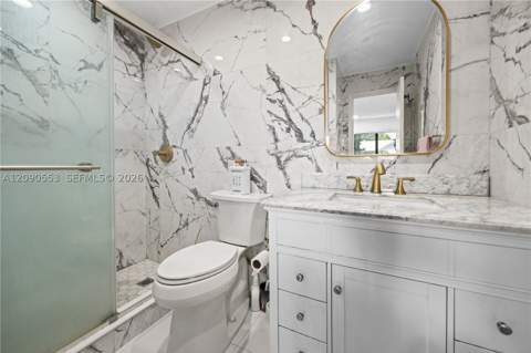 917 NE 199th St 204, Miami FL - photo 23 of 32