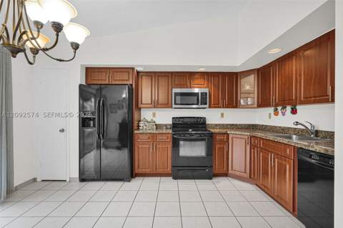 12334 SW 114th Ter, Miami FL - photo 7 of 24